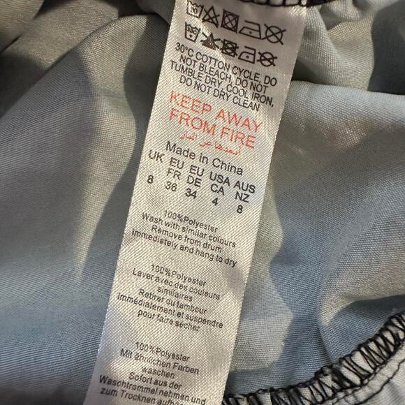 Prettylittlething Multi coloured zebra print mini dress - Picture 7 of 8